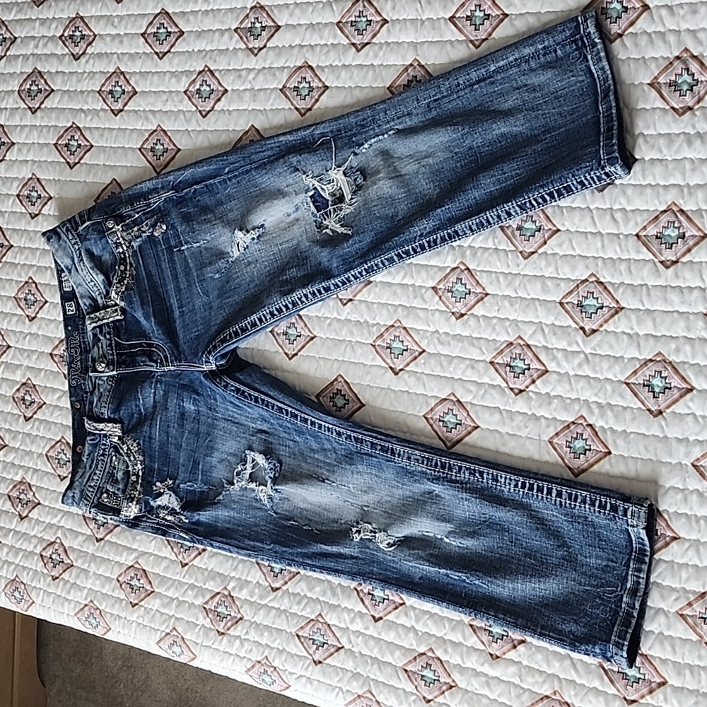 Miss Me Easy Cropped Jeans